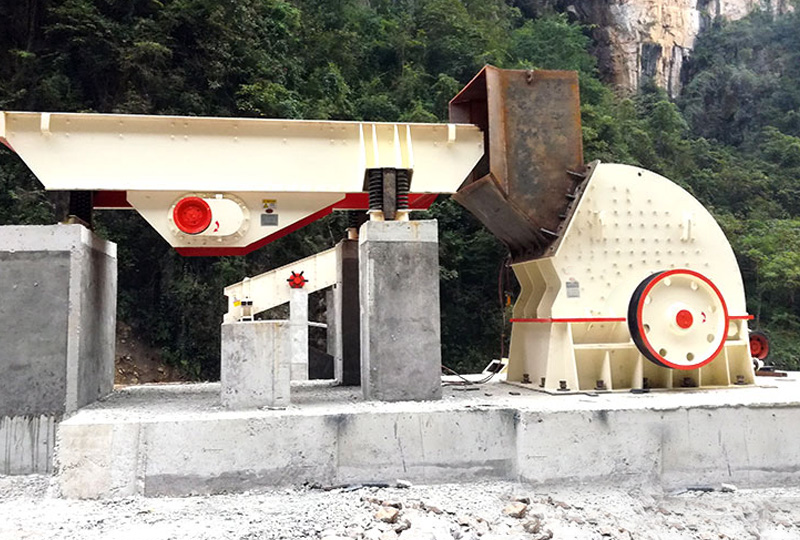 PCZ型號錘式破碎機(jī)